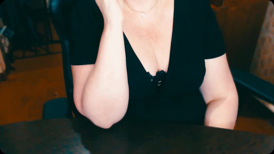 Alisa1917 Live Sex December 14, 2025