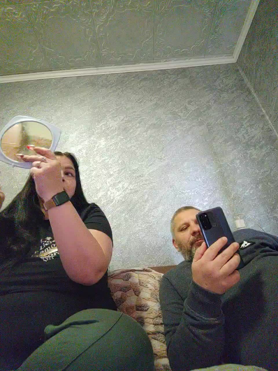 Cleopatra1990 Live Sex December 18, 2025