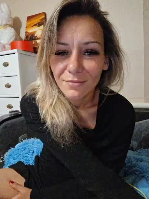 krisred Live Sex December 13, 2025