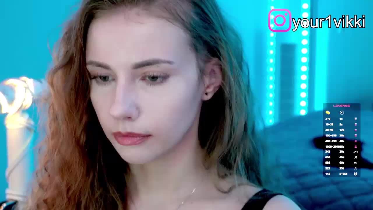 VikkiExtraCheese Live Sex December 17, 2025