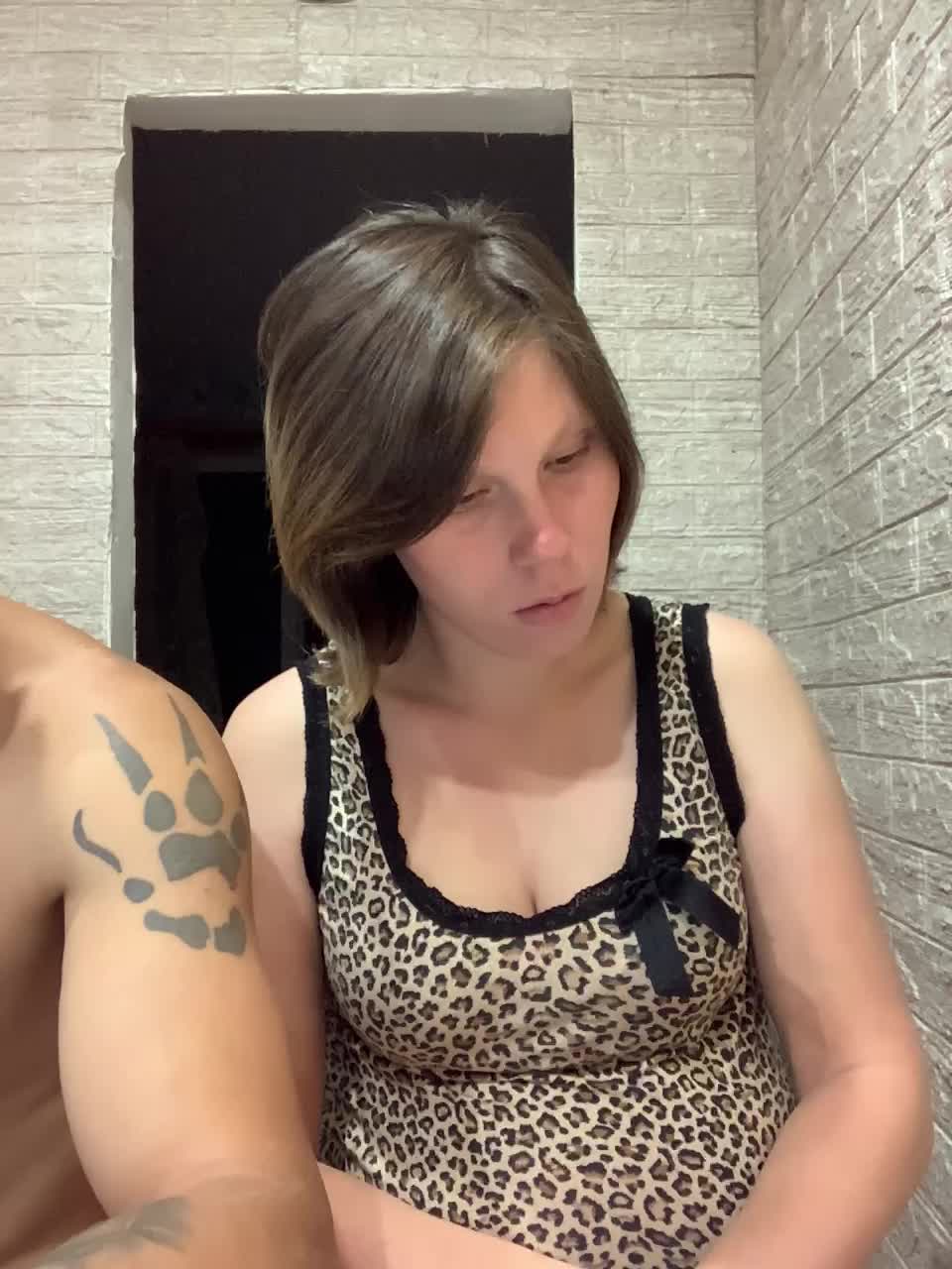 Dmeesk Live Sex December 12, 2025