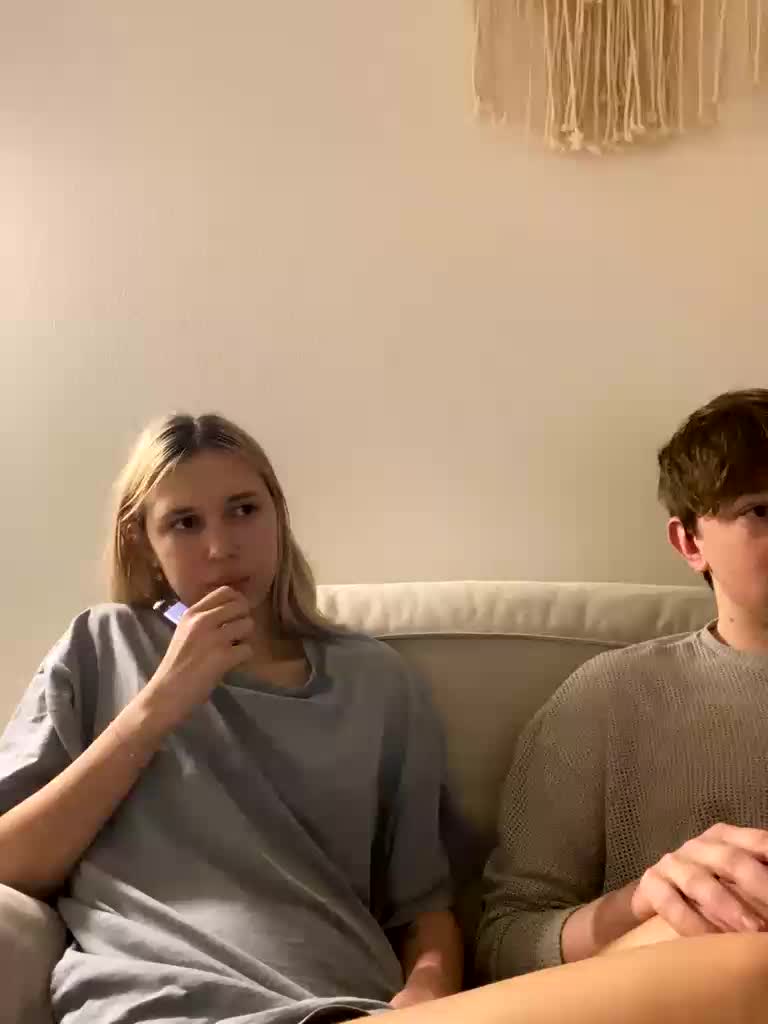 lina_wap Live Sex December 19, 2025