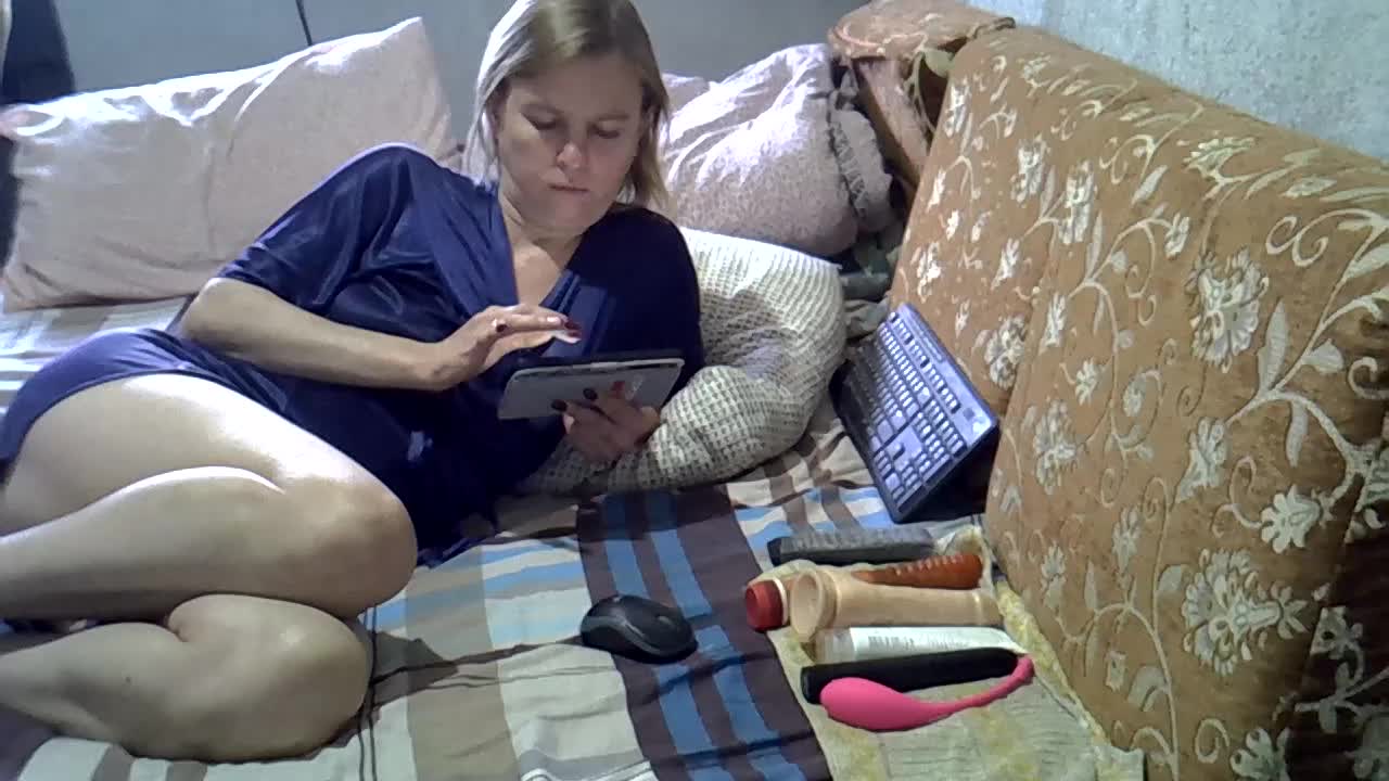 ptichka38 Live Sex October 24, 2025