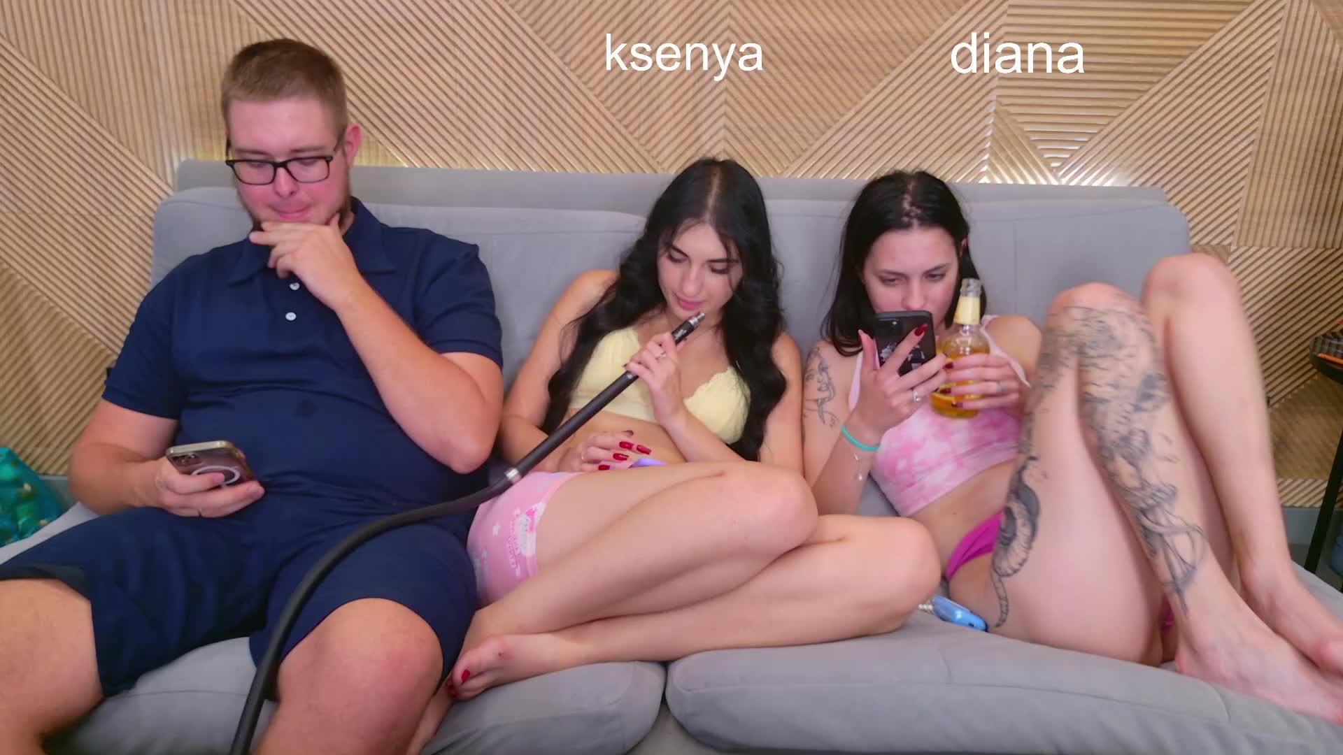 WebcamSlut Live Sex December 14, 2025