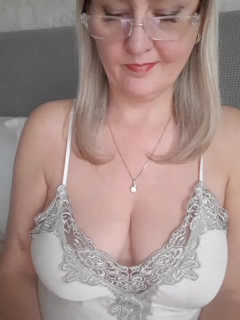 SexiestJess45 Live Sex December 18, 2025