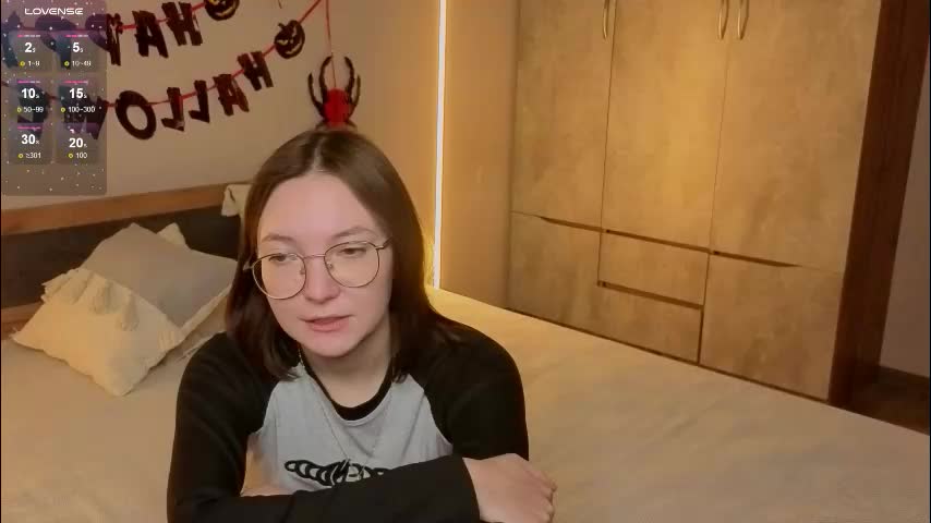 _reverse_gang_ Live Sex December 18, 2025