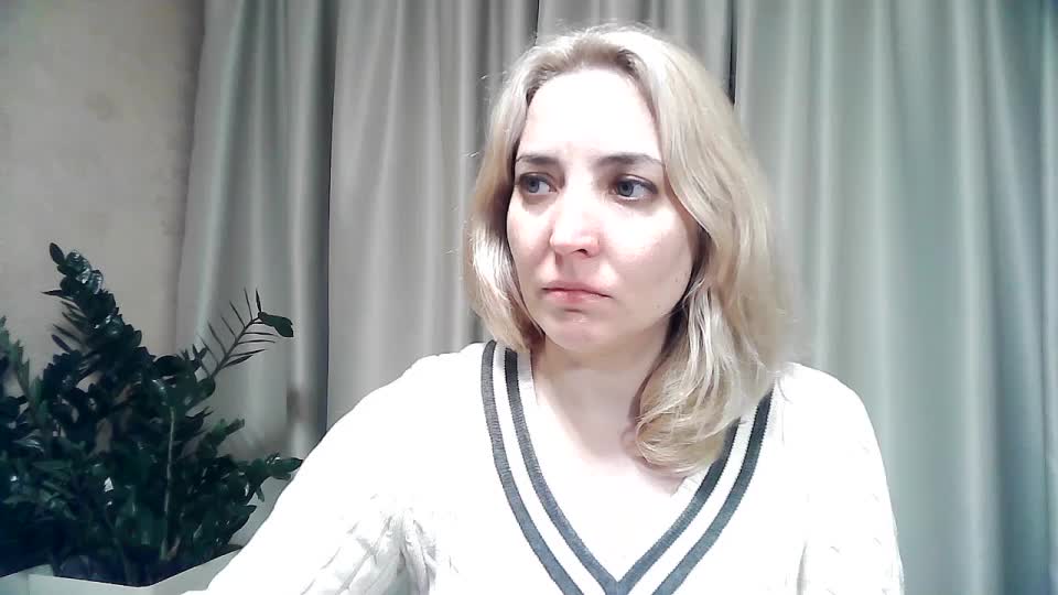 mariska-kiska Live Sex December 14, 2025