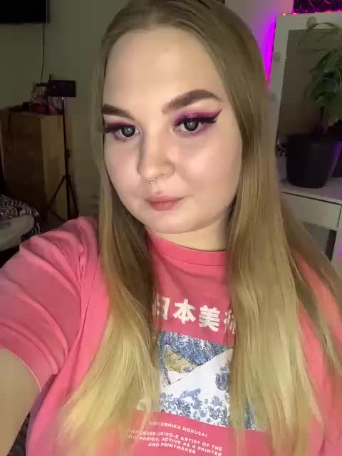 Greeenfriends6969 Live Sex December 13, 2025