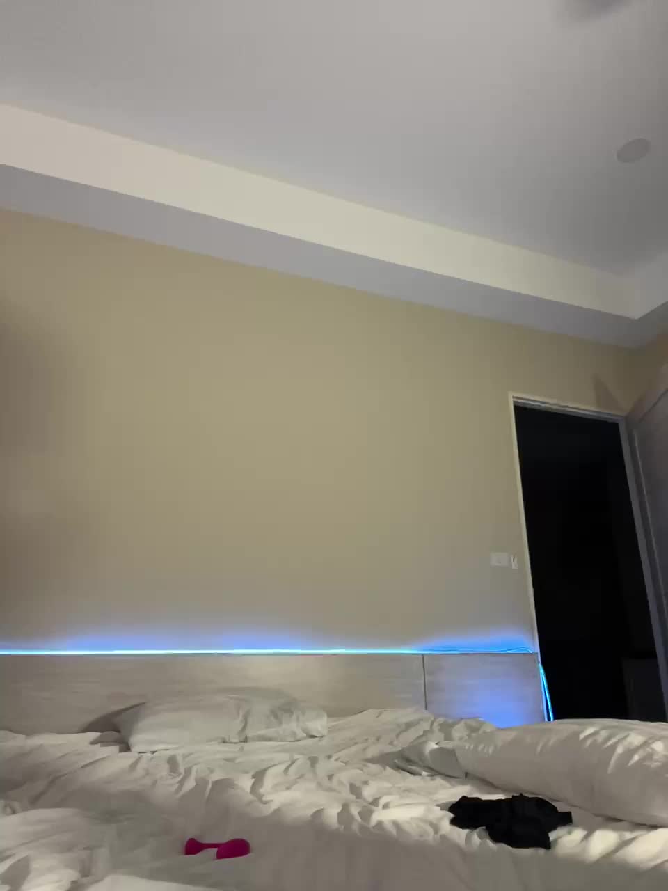 Nastyu-sha Live Sex December 17, 2025