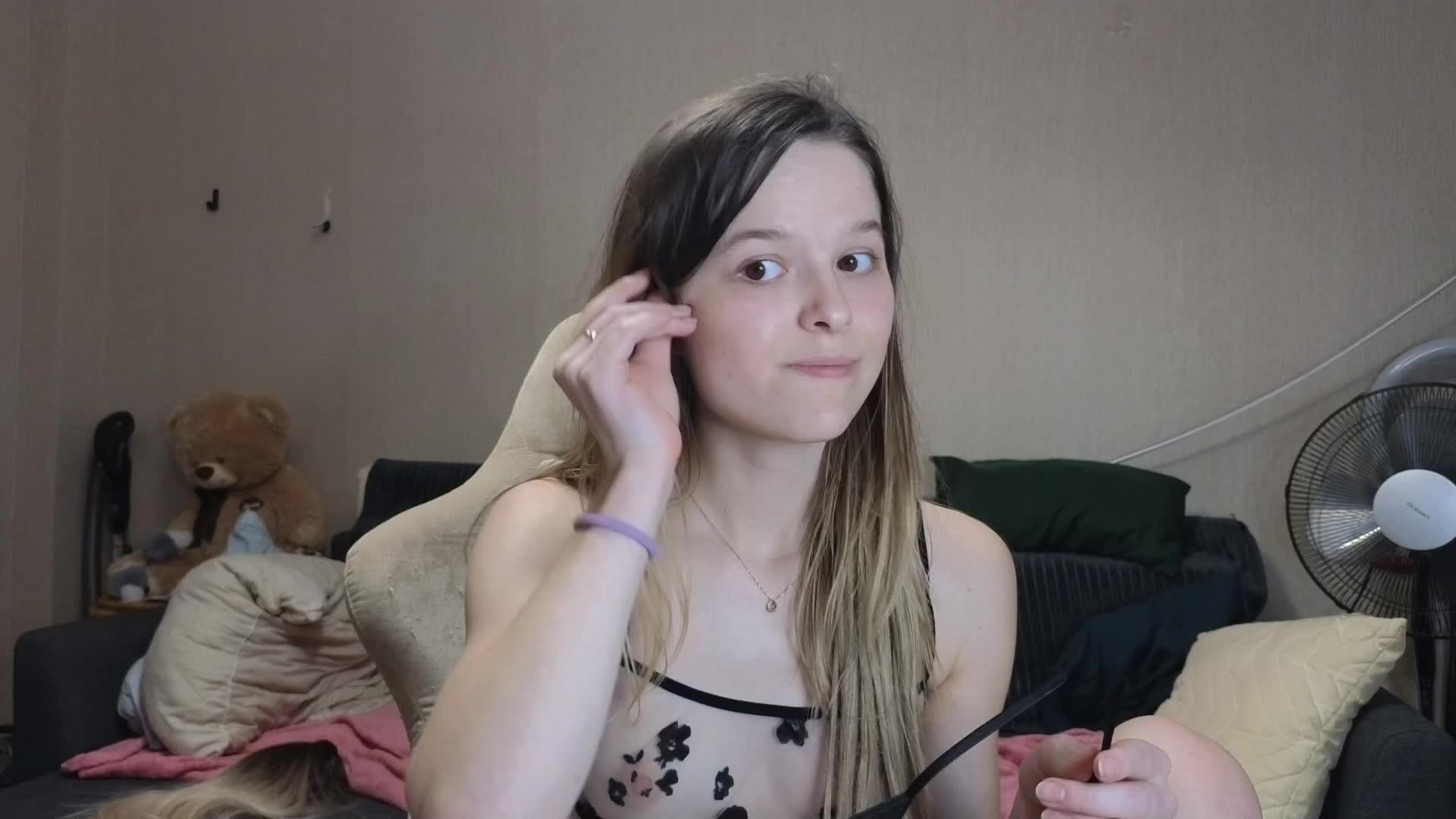 mali- Live Sex December 15, 2025