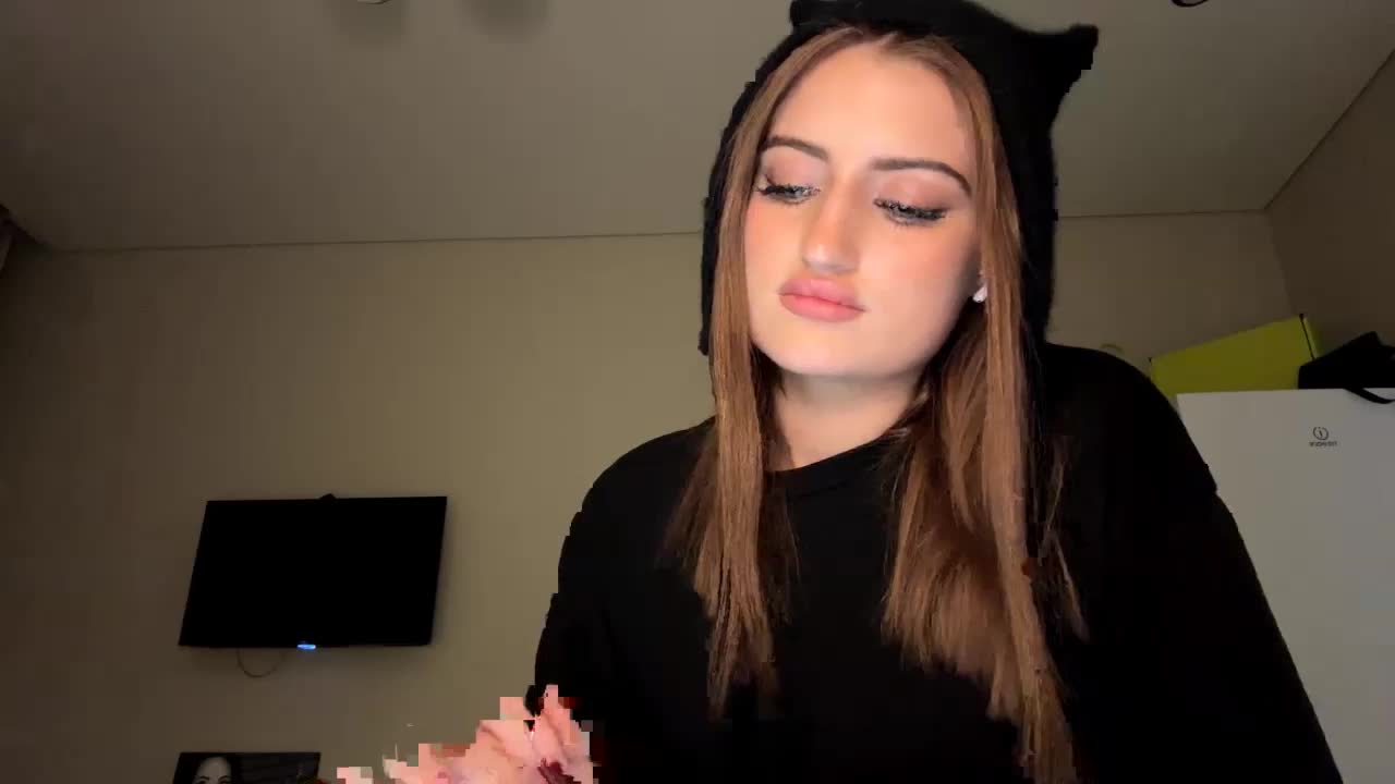 AuraLahrman Live Sex December 14, 2025