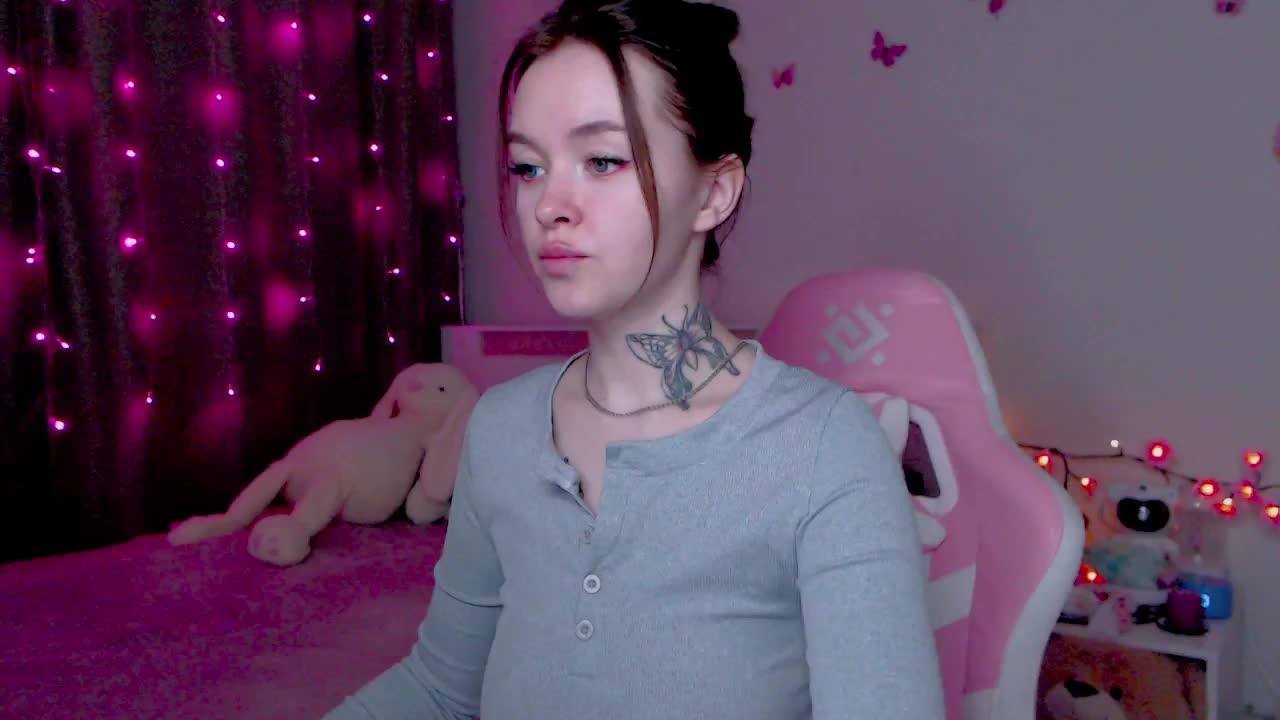 NaughtyMable Live Sex December 14, 2025