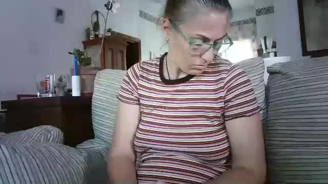 lolahueso Live Sex December 18, 2025