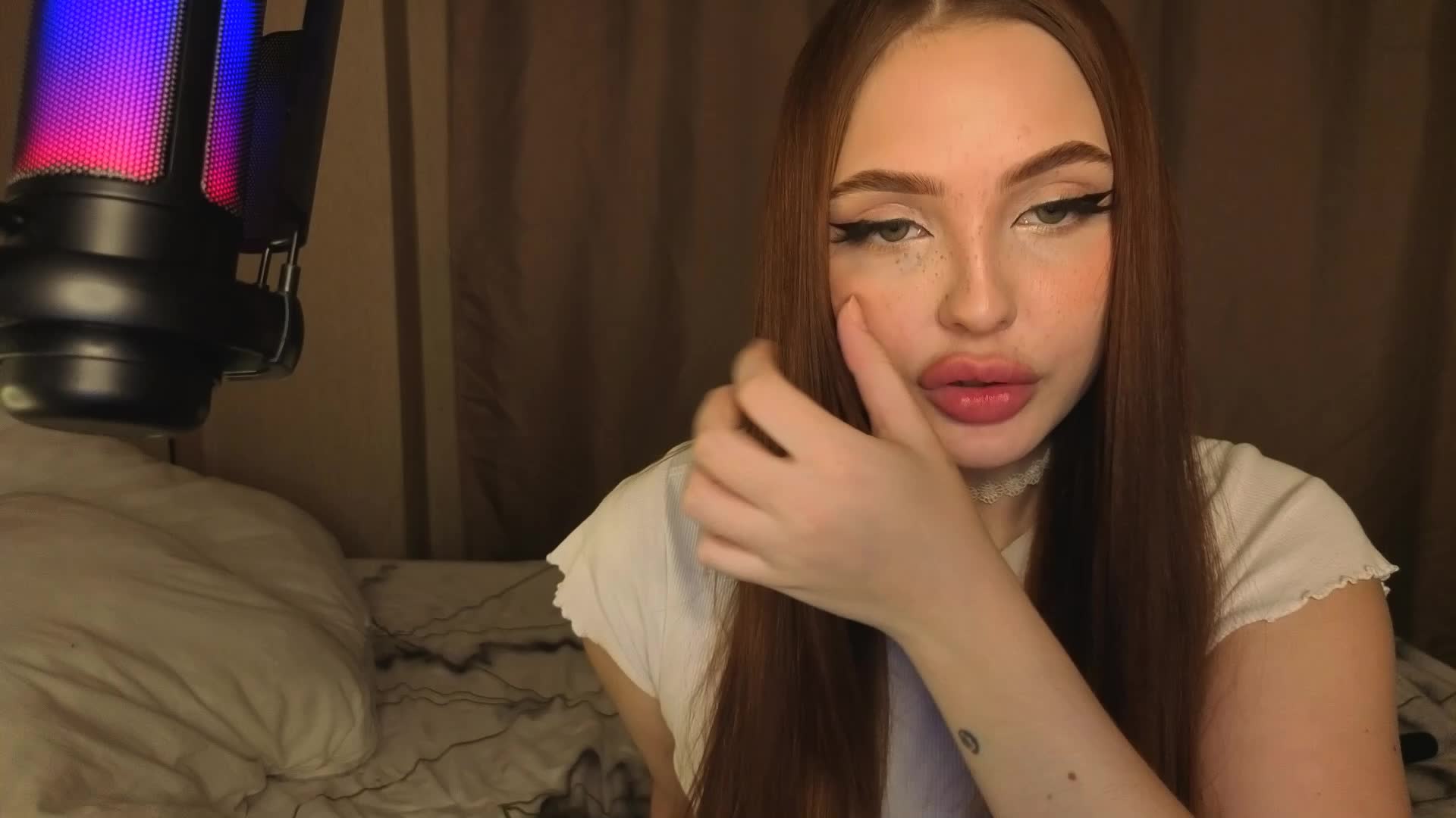 LisaAndDenis Live Sex December 18, 2025