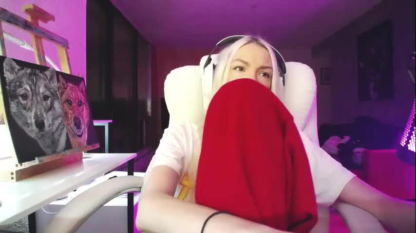 tinykylie Live Sex December 13, 2025