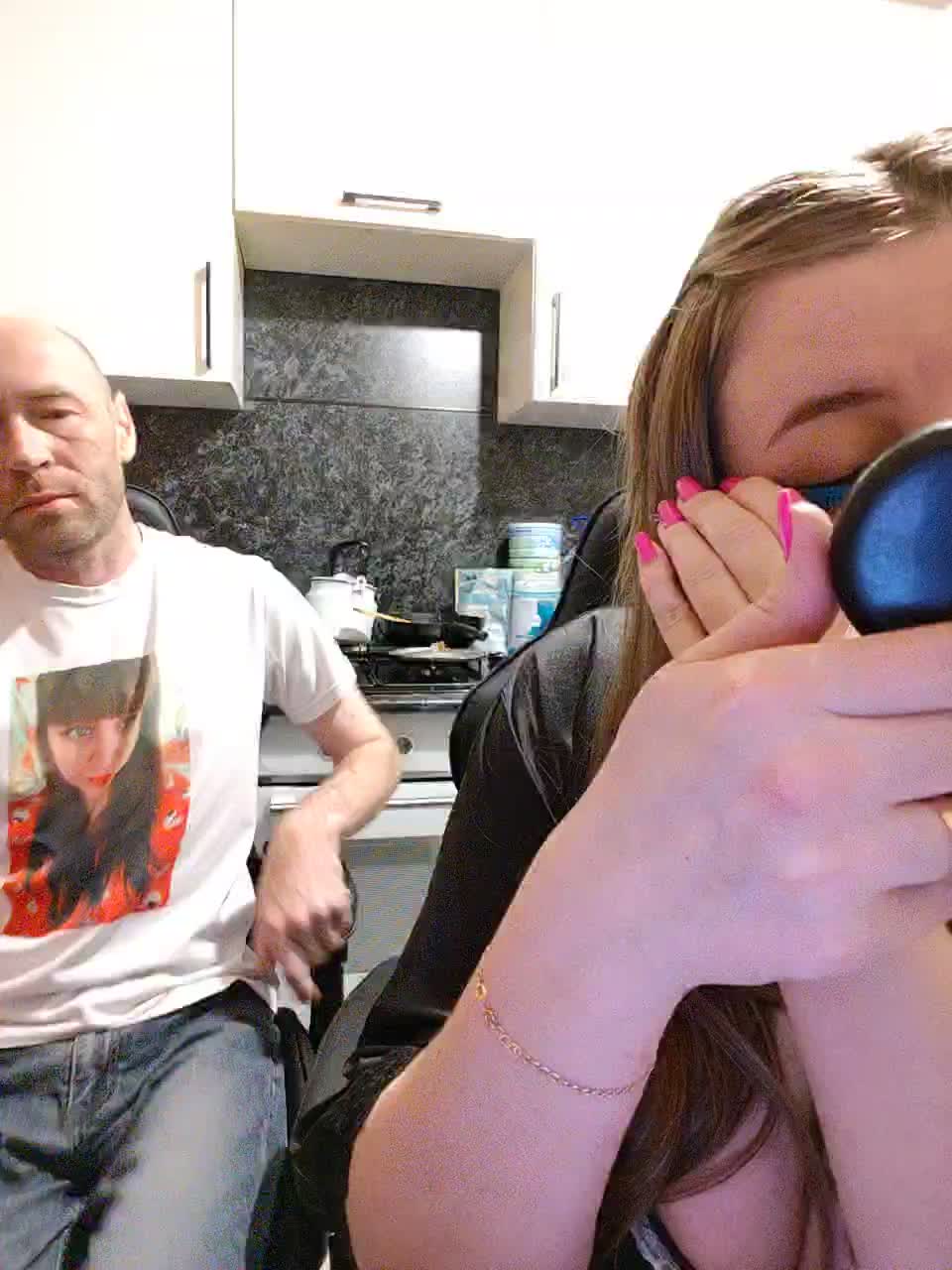 Innokentiy449 Live Sex December 14, 2025