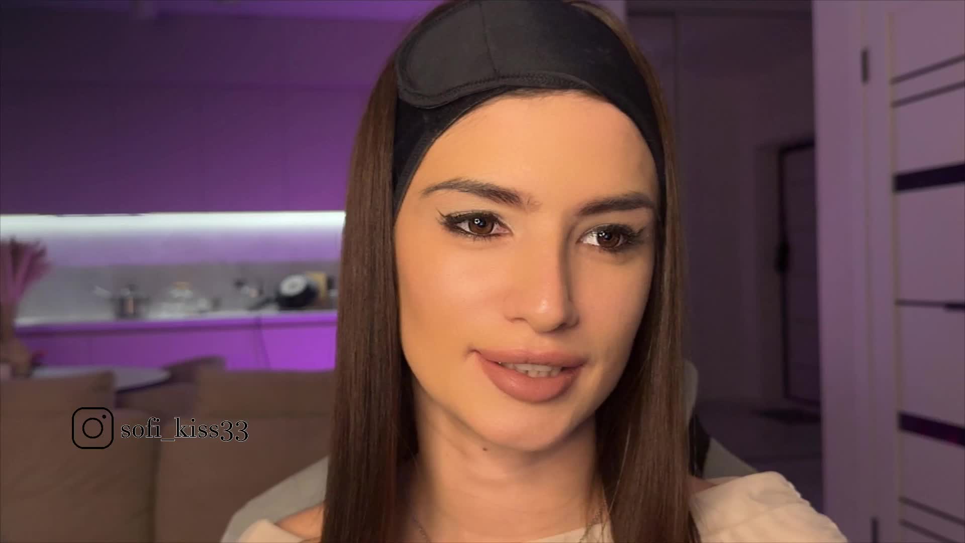 Sofi-Mi Live Sex December 17, 2025