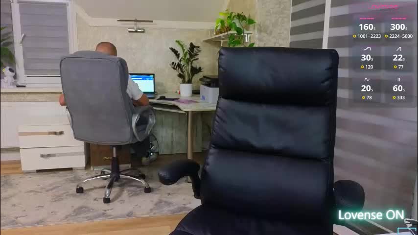 karinadeniss Live Sex December 17, 2025