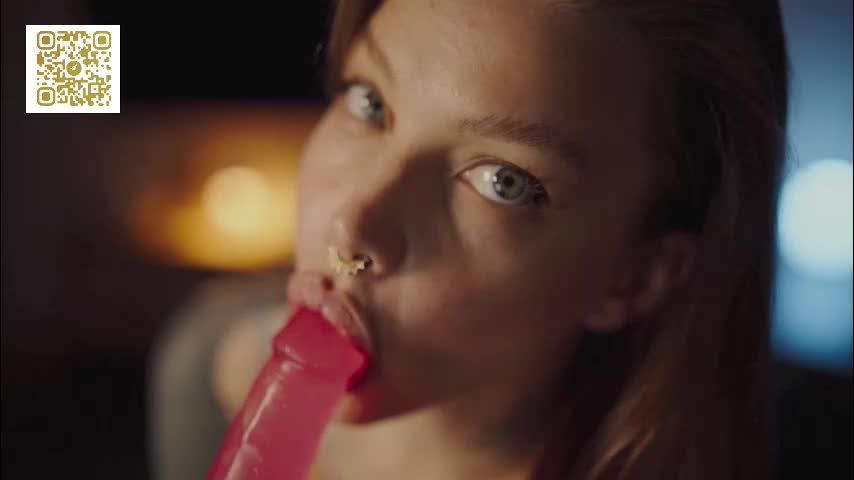 mileeena Live Sex December 13, 2025