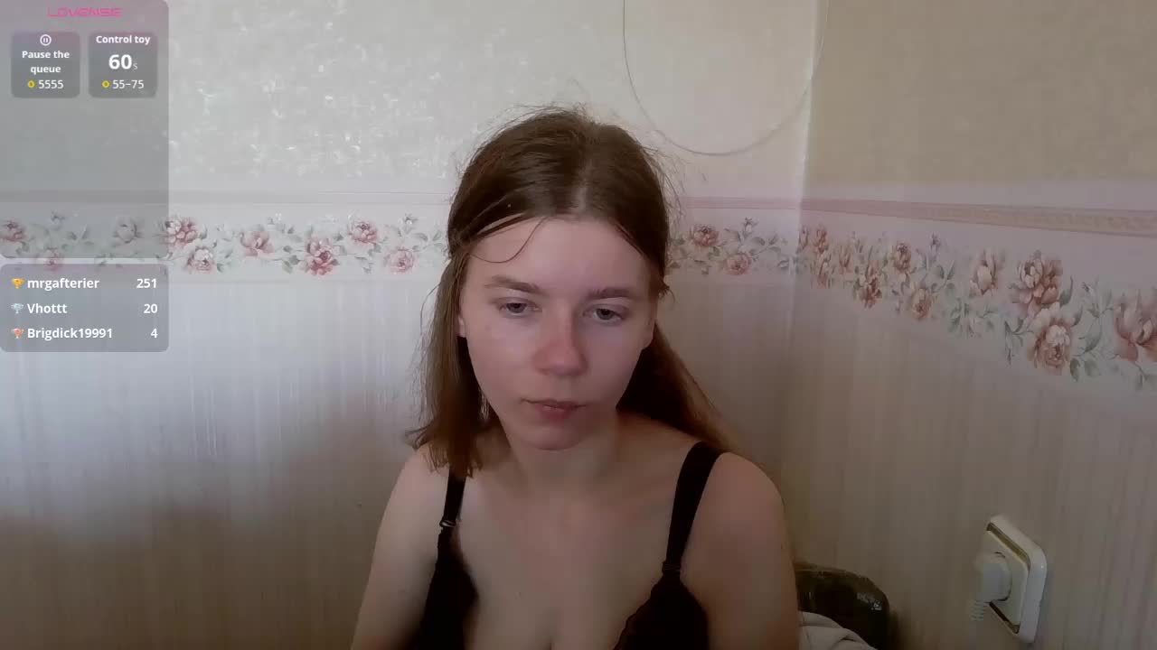 0nlyLola Live Sex December 13, 2025