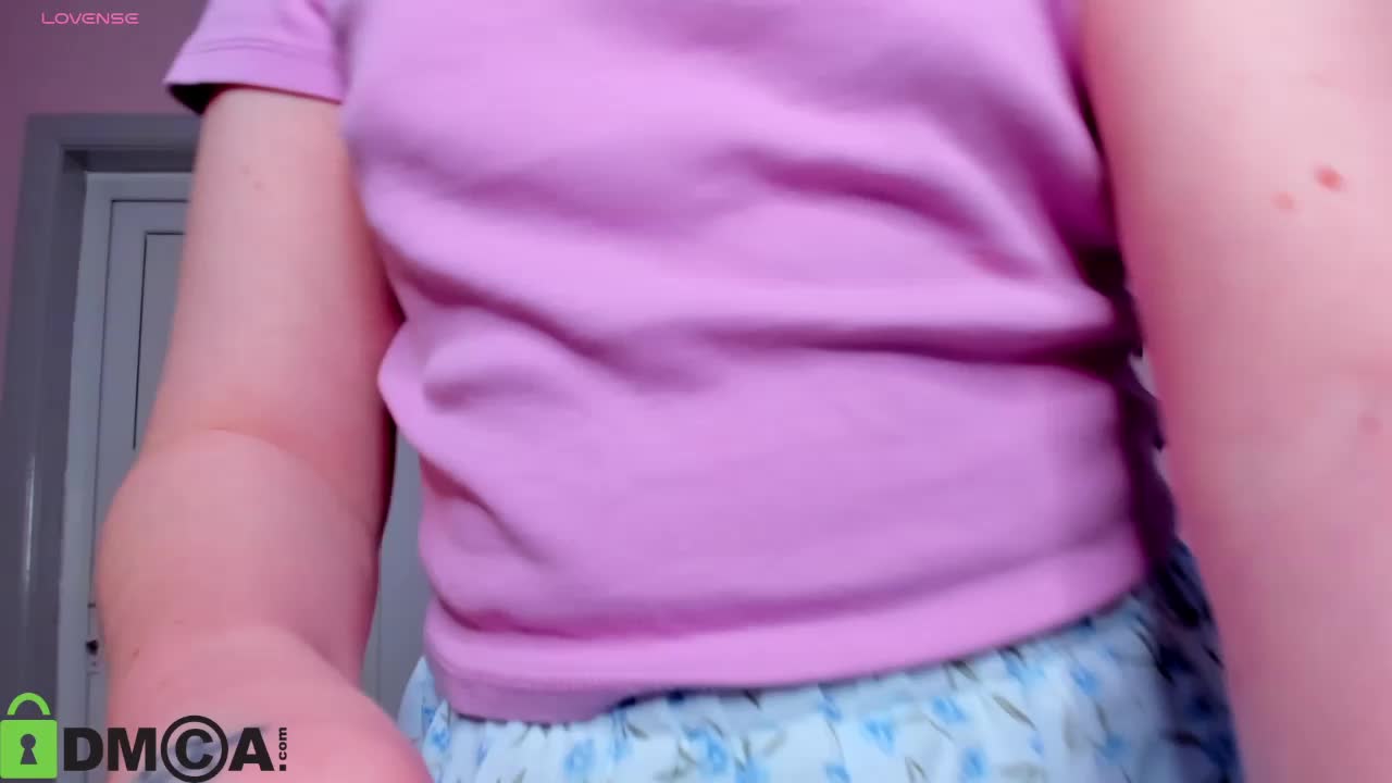 Sara-Moor Live Sex December 15, 2025