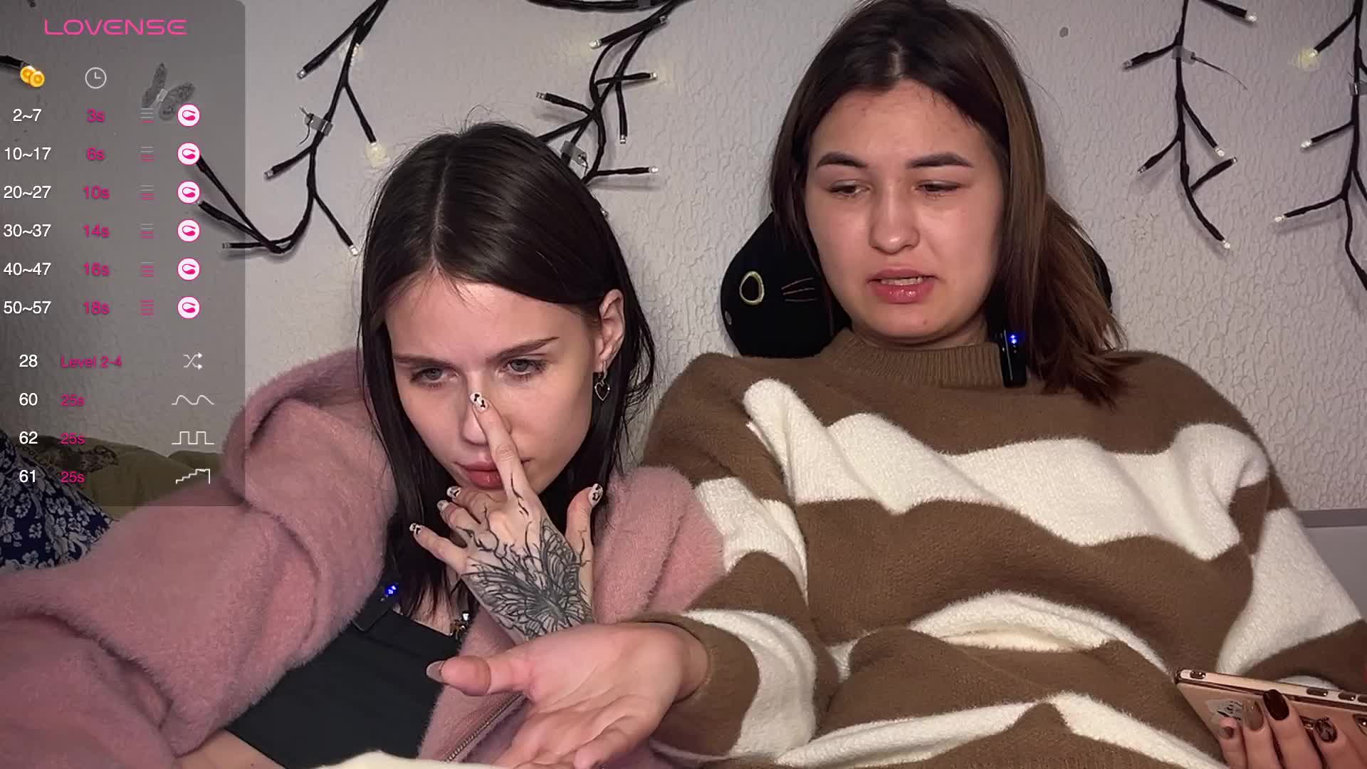 ZoyaVikki Live Sex December 12, 2025