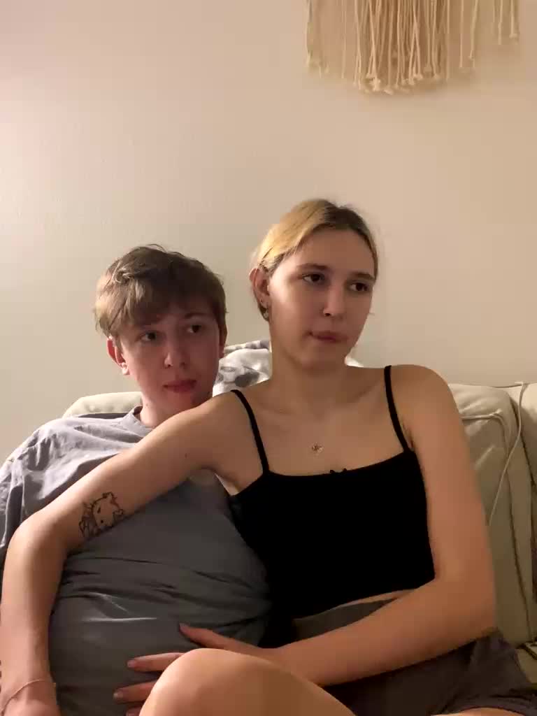 lina_wap Live Sex December 19, 2025