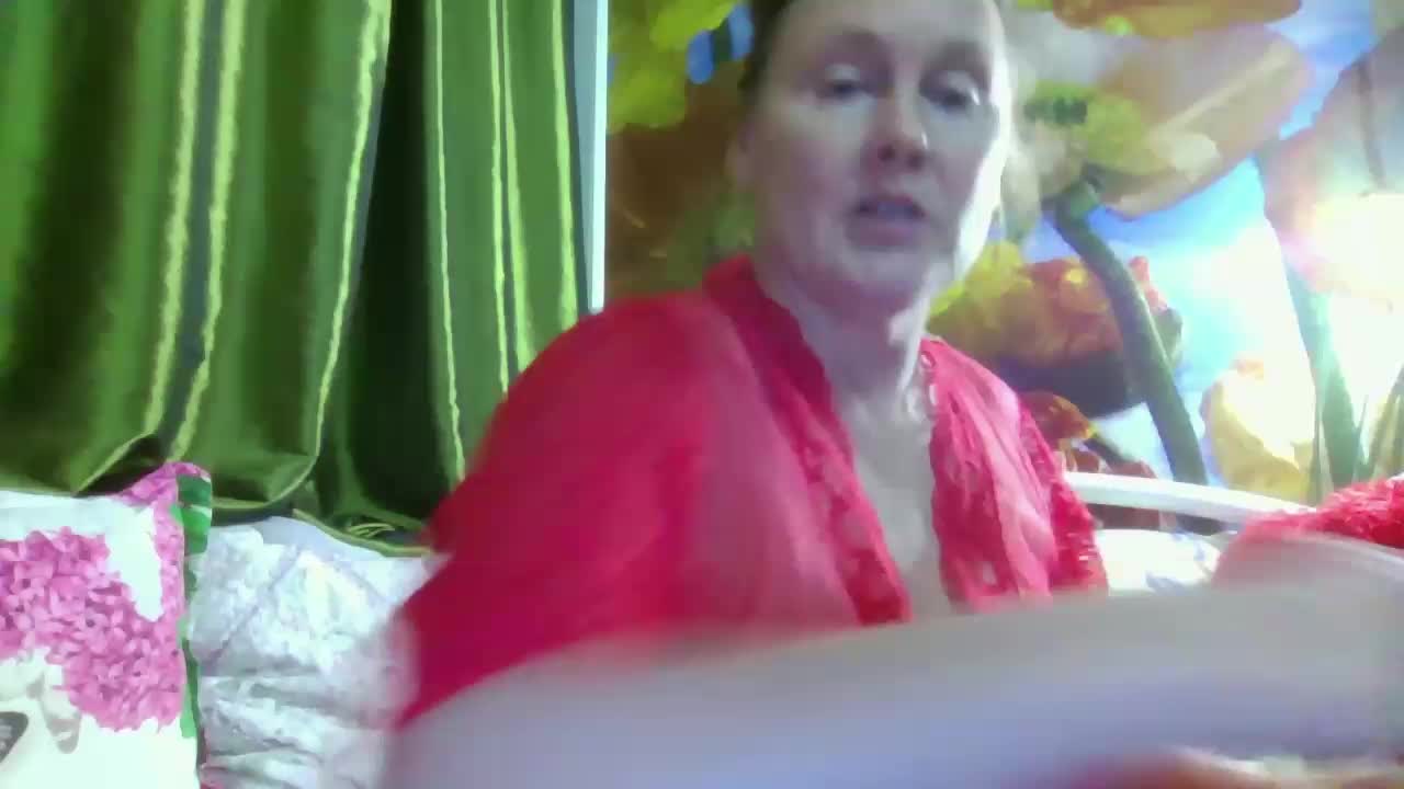 Aktriska Live Sex December 17, 2025