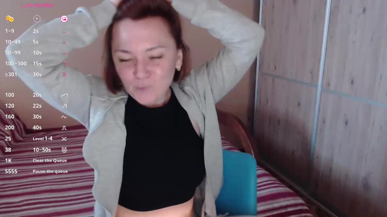 Julia99 Live Sex December 13, 2025