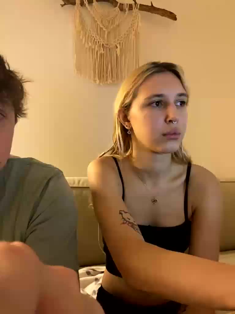 lina_wap Live Sex December 19, 2025