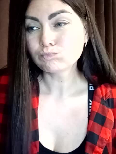 Katerinagreiz Live Sex December 13, 2025