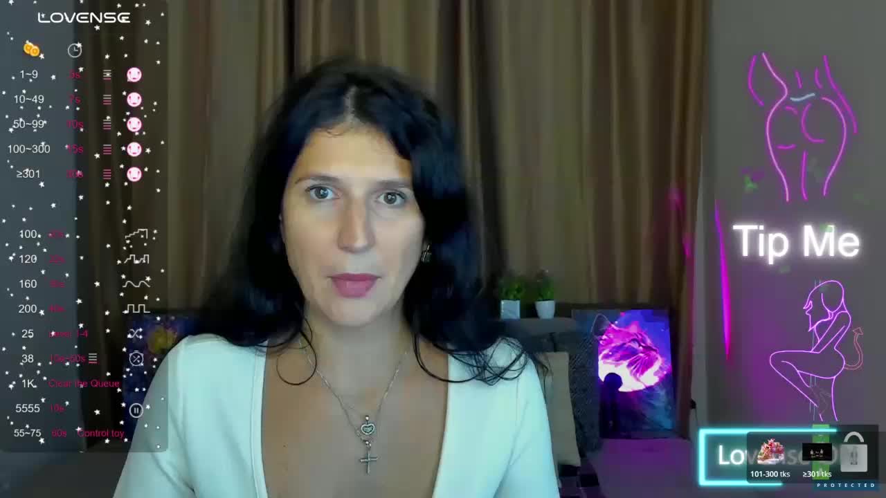 AliannaSoloKisses Live Sex December 14, 2025