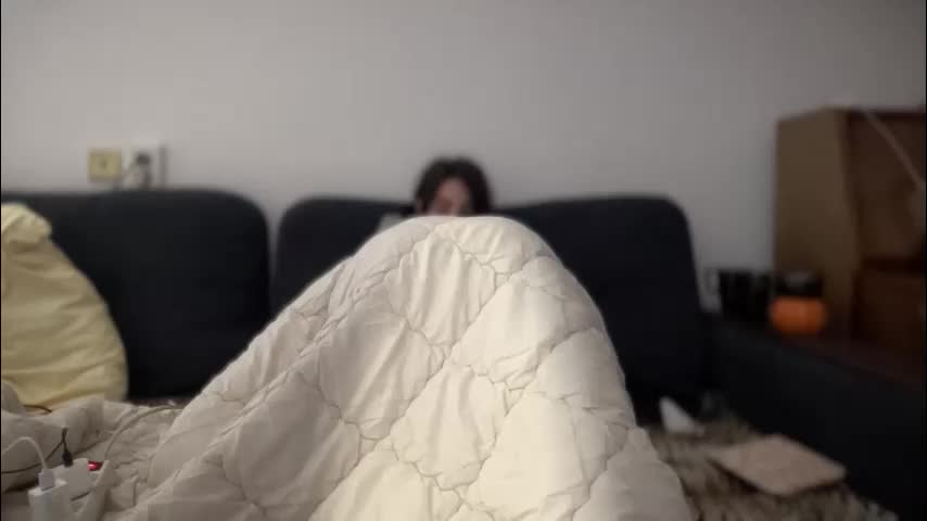 rosea_champagne Live Sex December 15, 2025