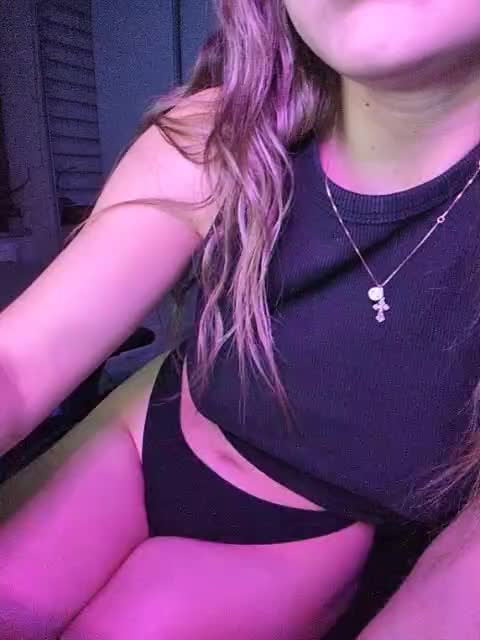 _m_a_r_i_a_888_ Live Sex October 29, 2025