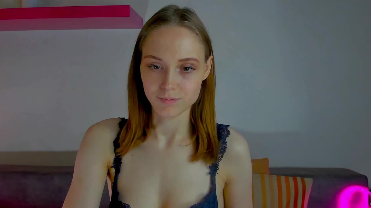 GinaLovely Live Sex December 17, 2025