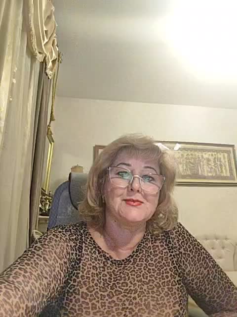 KarinkaSweet Live Sex December 13, 2025