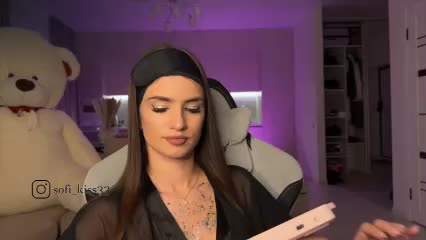 Sofi-Mi Live Sex December 17, 2025
