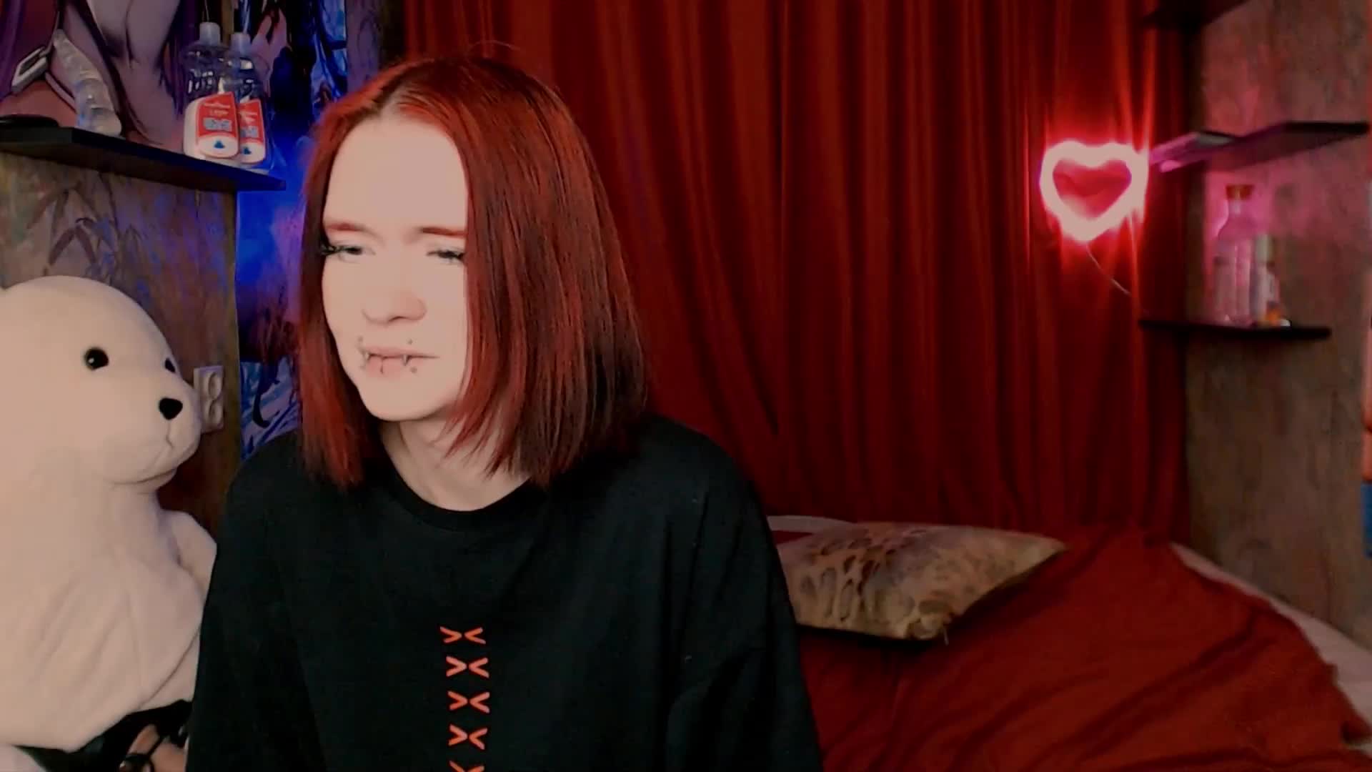 Velvet-and-Venom Live Sex December 17, 2025