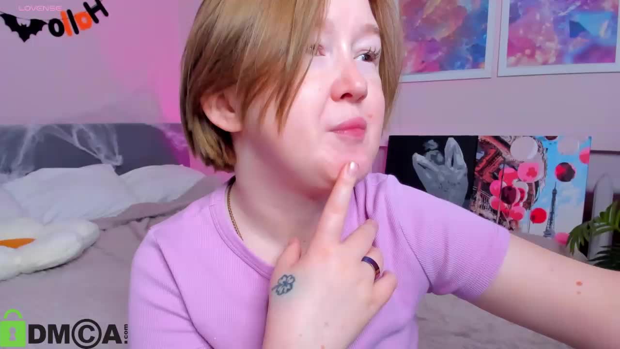 Sara-Moor Live Sex December 15, 2025