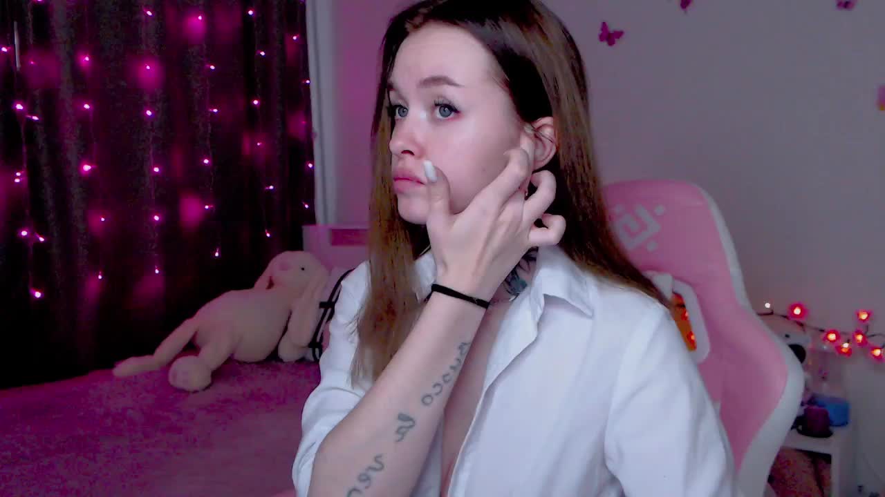 NaughtyMable Live Sex December 14, 2025