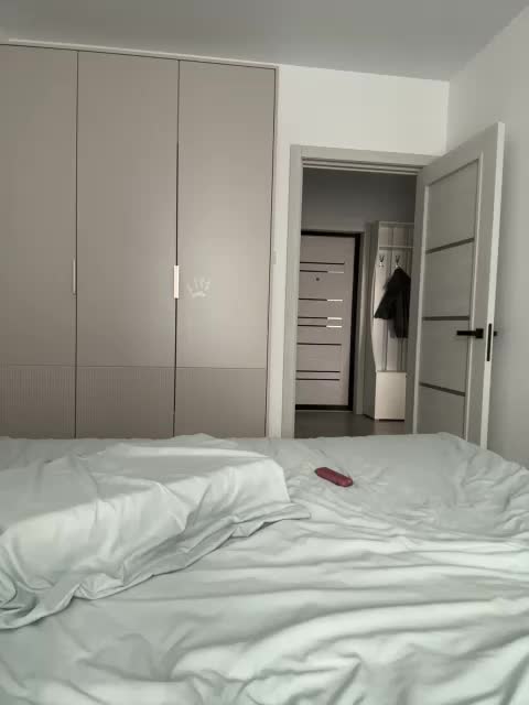 Tati16 Live Sex December 13, 2025