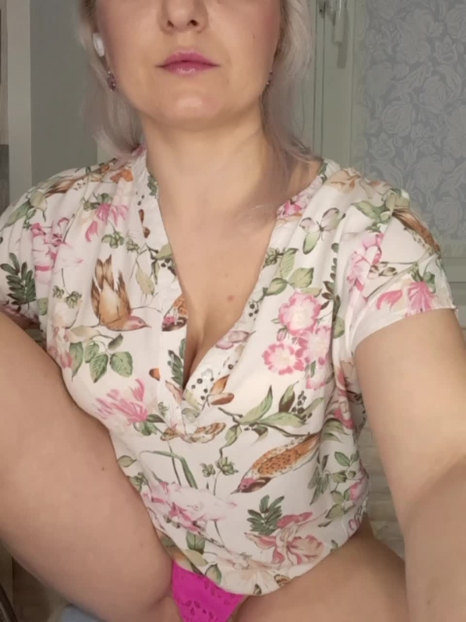 Anesteishen Live Sex December 18, 2025