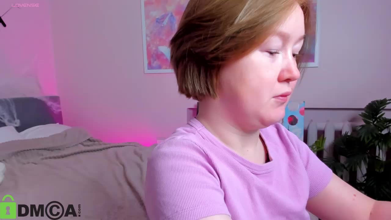 Sara-Moor Live Sex December 15, 2025