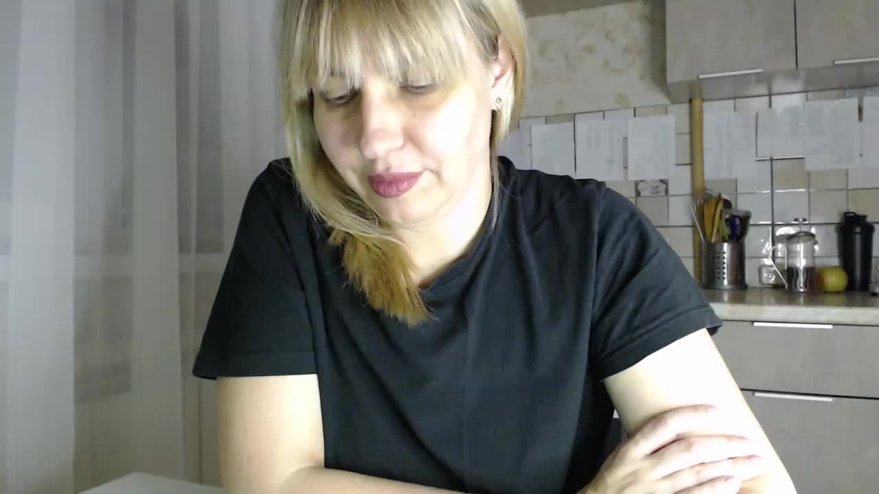 Karmella Live Sex December 13, 2025