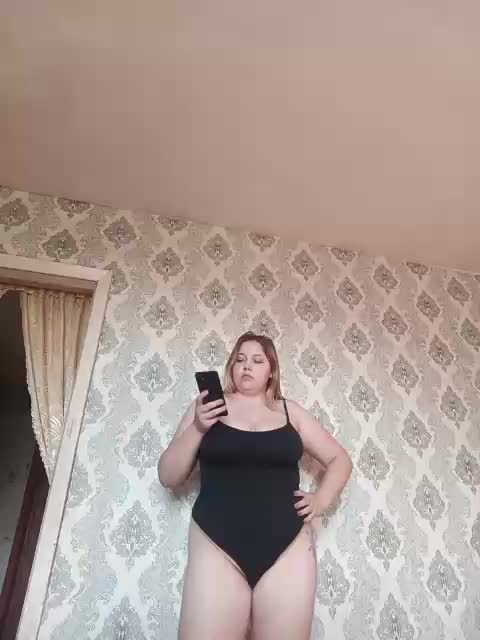 Skujnaya Live Sex December 13, 2025