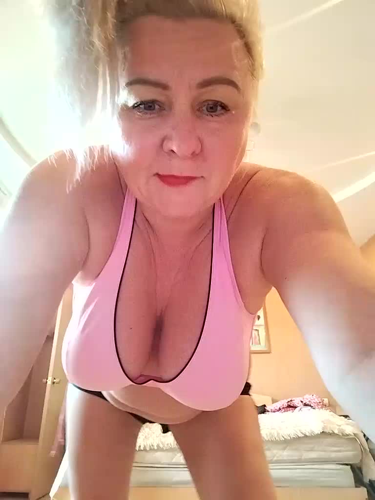 miranda-robinson Live Sex December 17, 2025