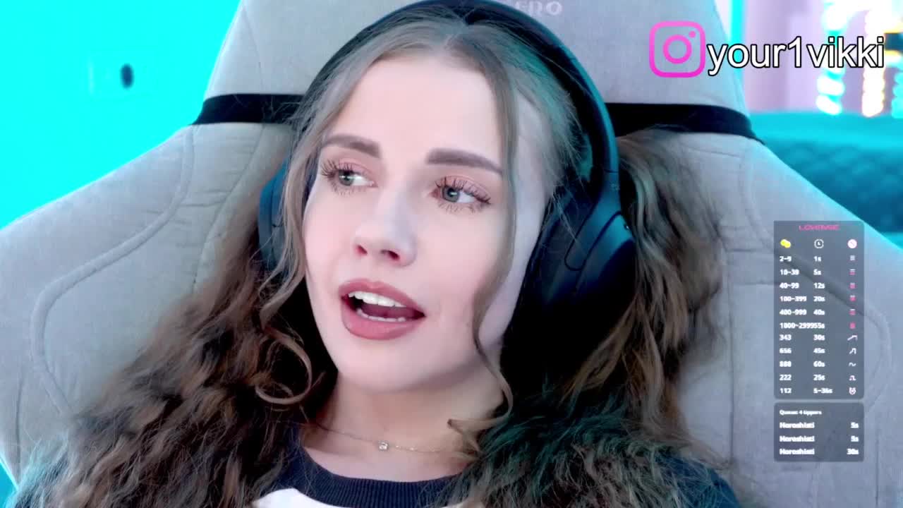 VikkiExtraCheese Live Sex December 17, 2025