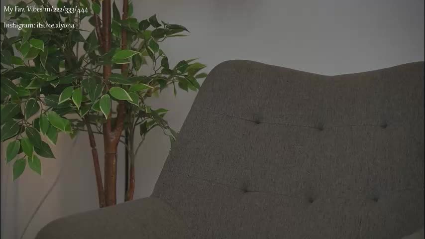 alyonaqueen_ Live Sex December 13, 2025