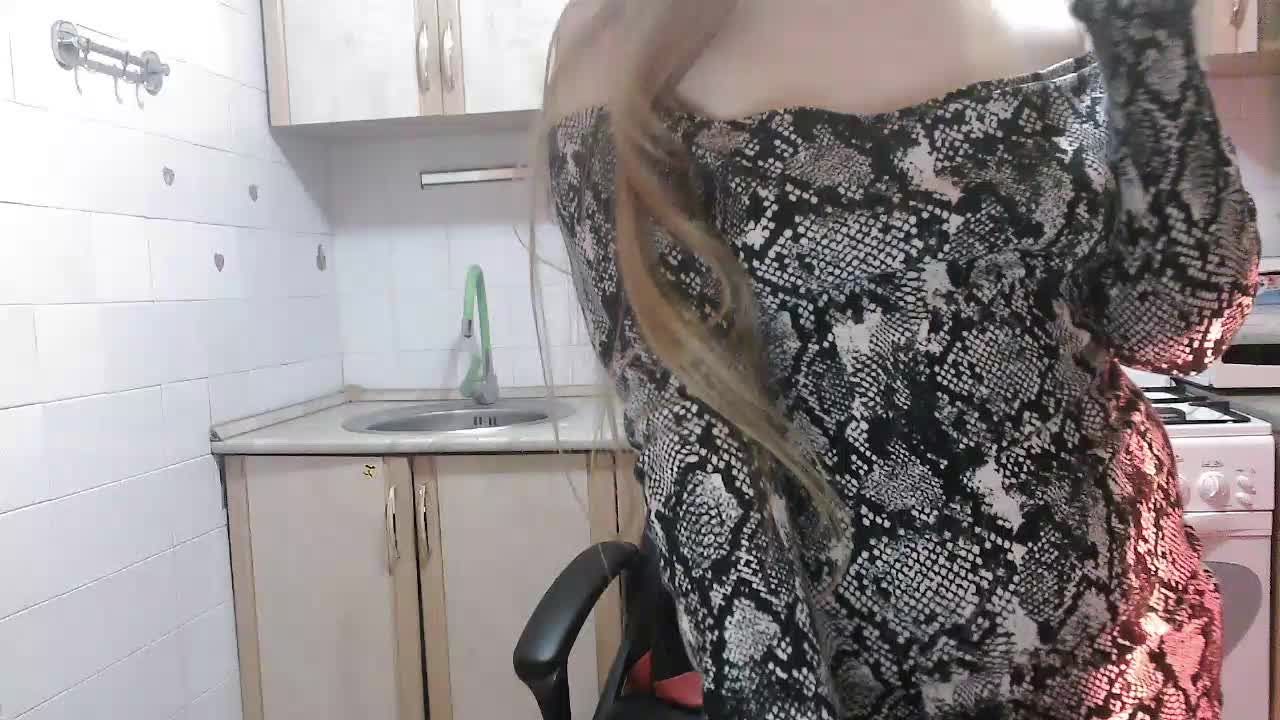 L-e-l-i-k Live Sex December 12, 2025