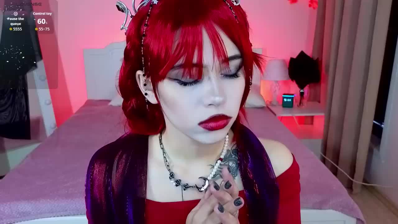CoralineJones Live Sex December 17, 2025